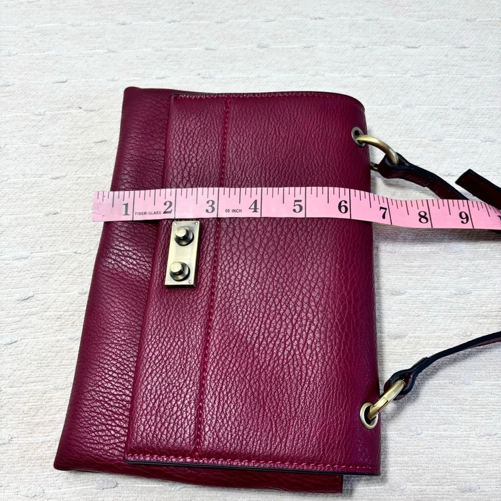 SR‎ Squared by Sondra Roberts Crossbody Burgundy Bag